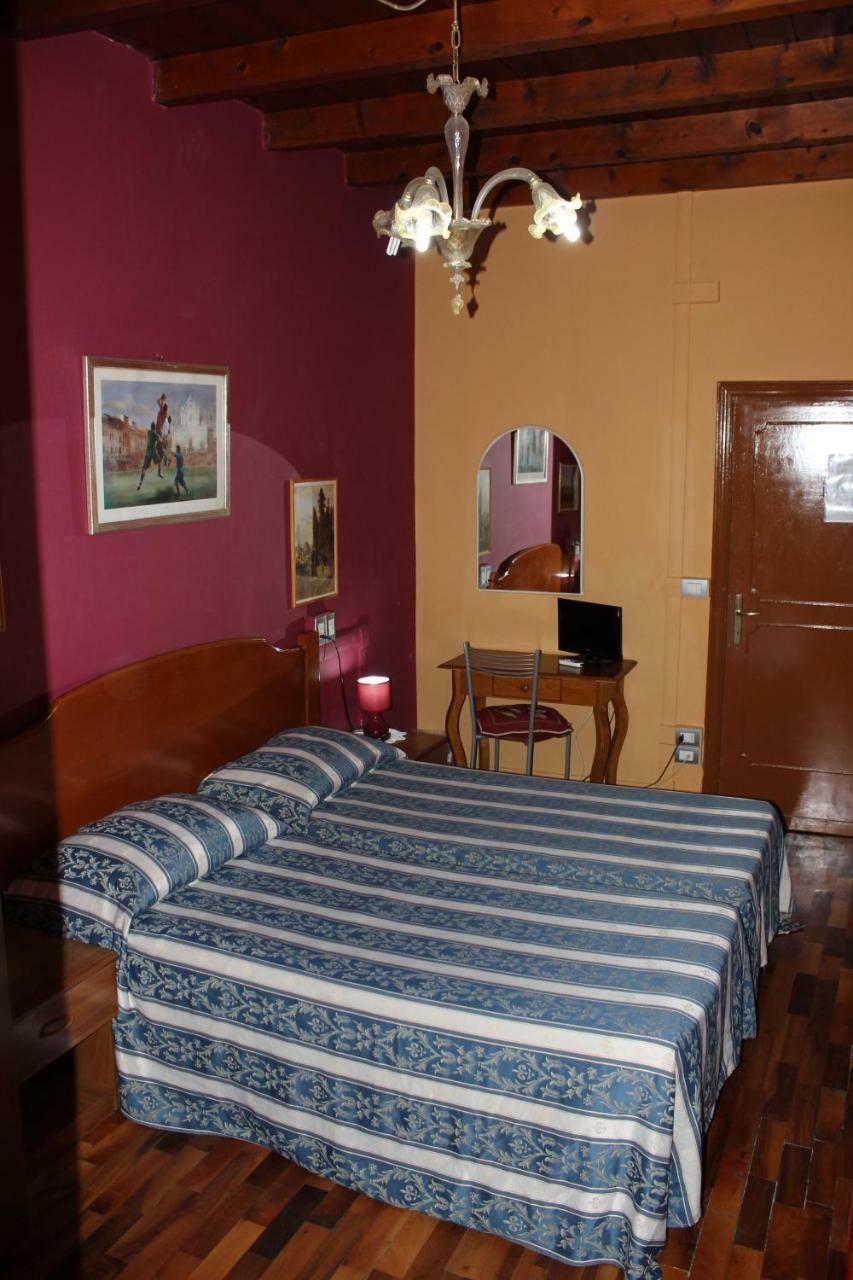 Hotel San Lorenzo Florenz Exterior foto